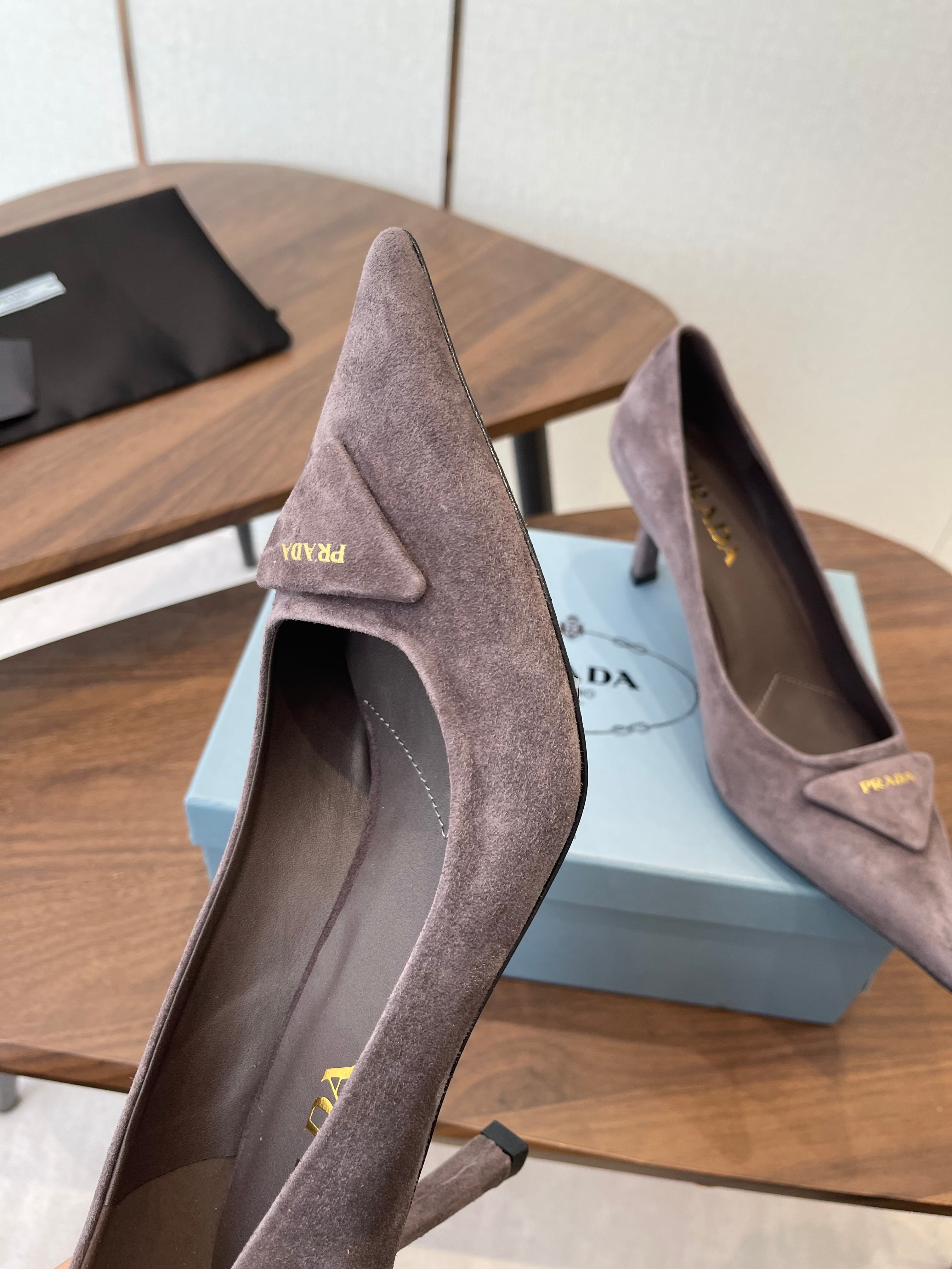 PRADA 26S SLINGBACK PUMPS 75MM IN TAUPE BROWN SUEDE WITH LOGO
