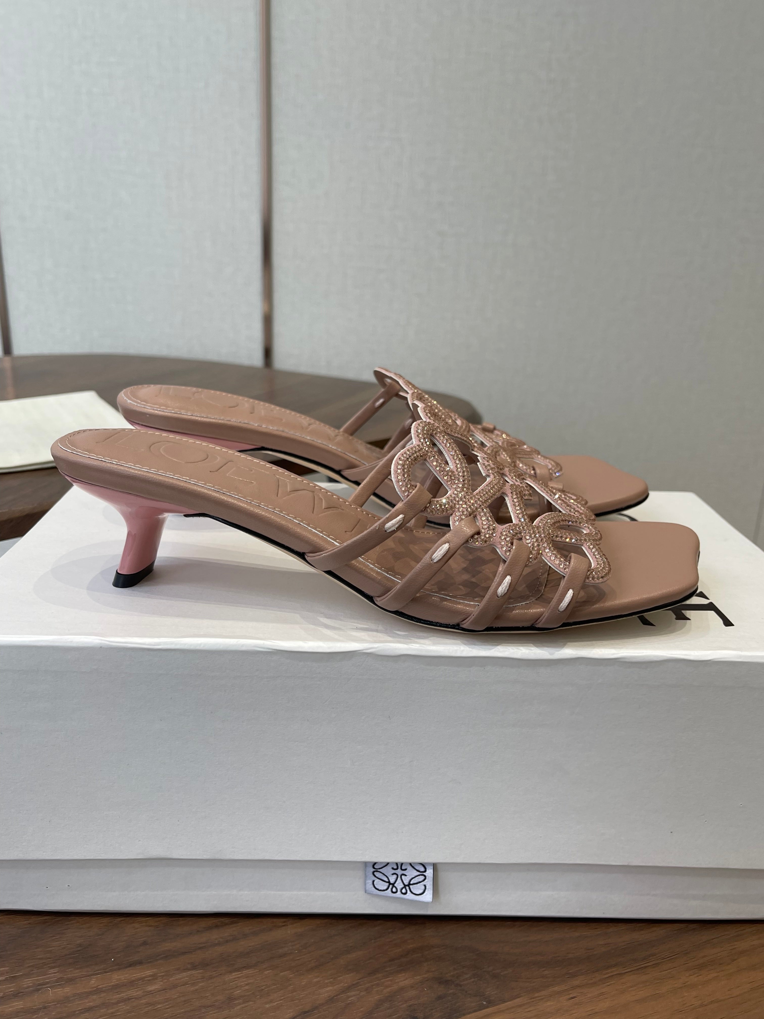 LOEWE 26S HIGH HEEL SANDALS IN TAUPE BROWN CALFSKIN WITH CRYSTALS