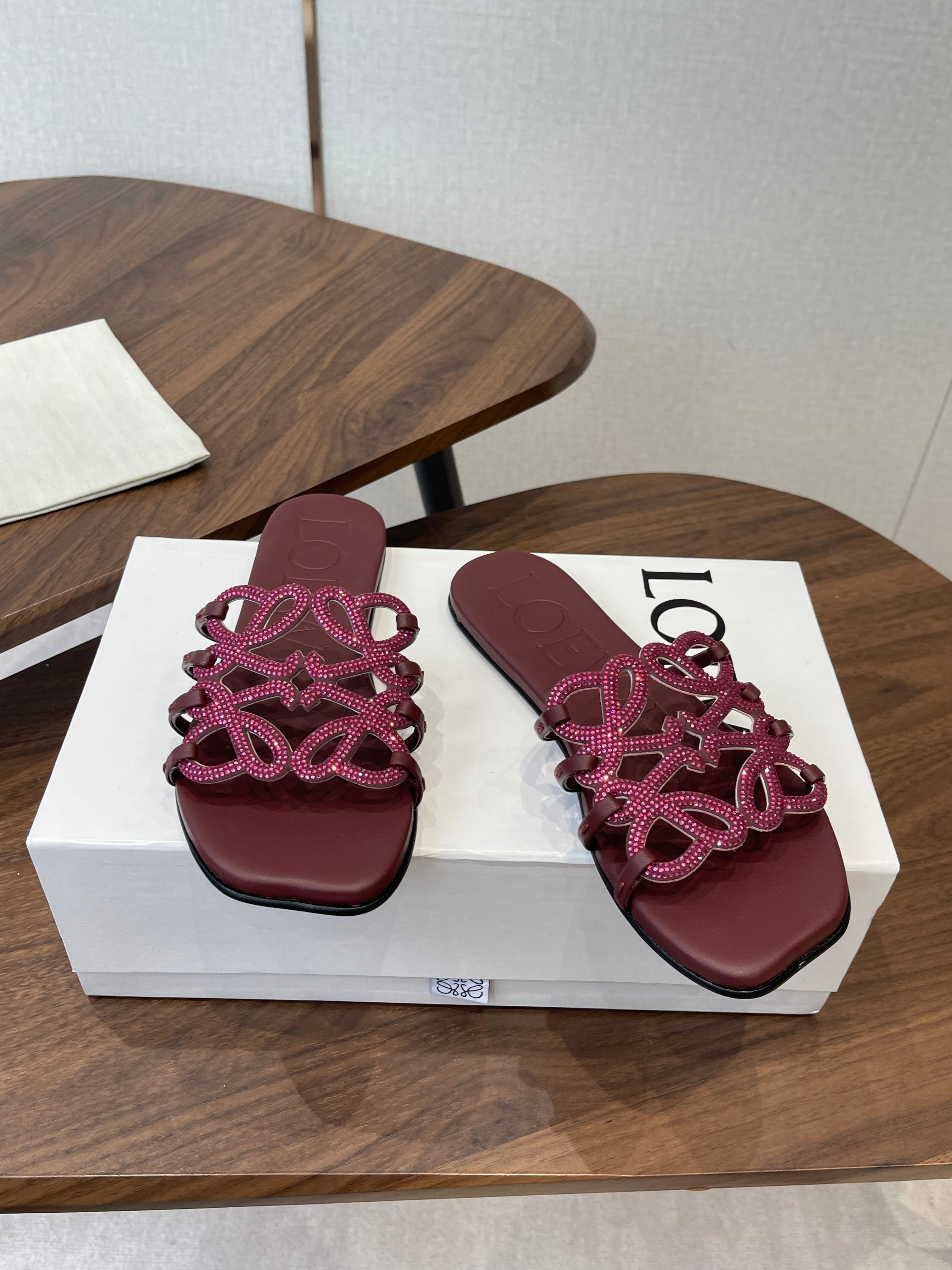 LOEWE 26S FLAT SANDALS IN WINE RED CALFSKIN WITH CRYSTALS