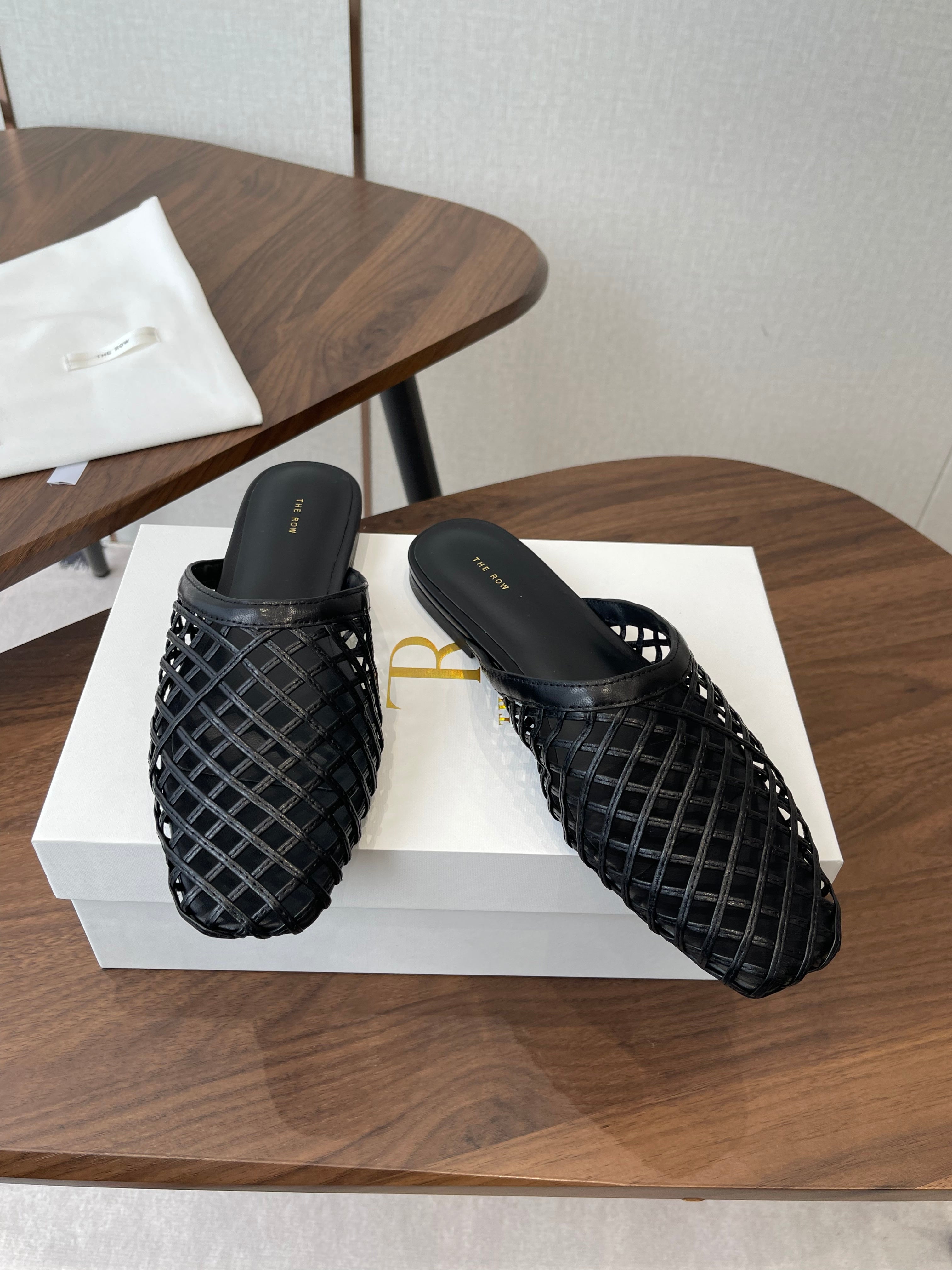 THE ROW 26S MULE SANDALS IN BLACK CALFSKIN