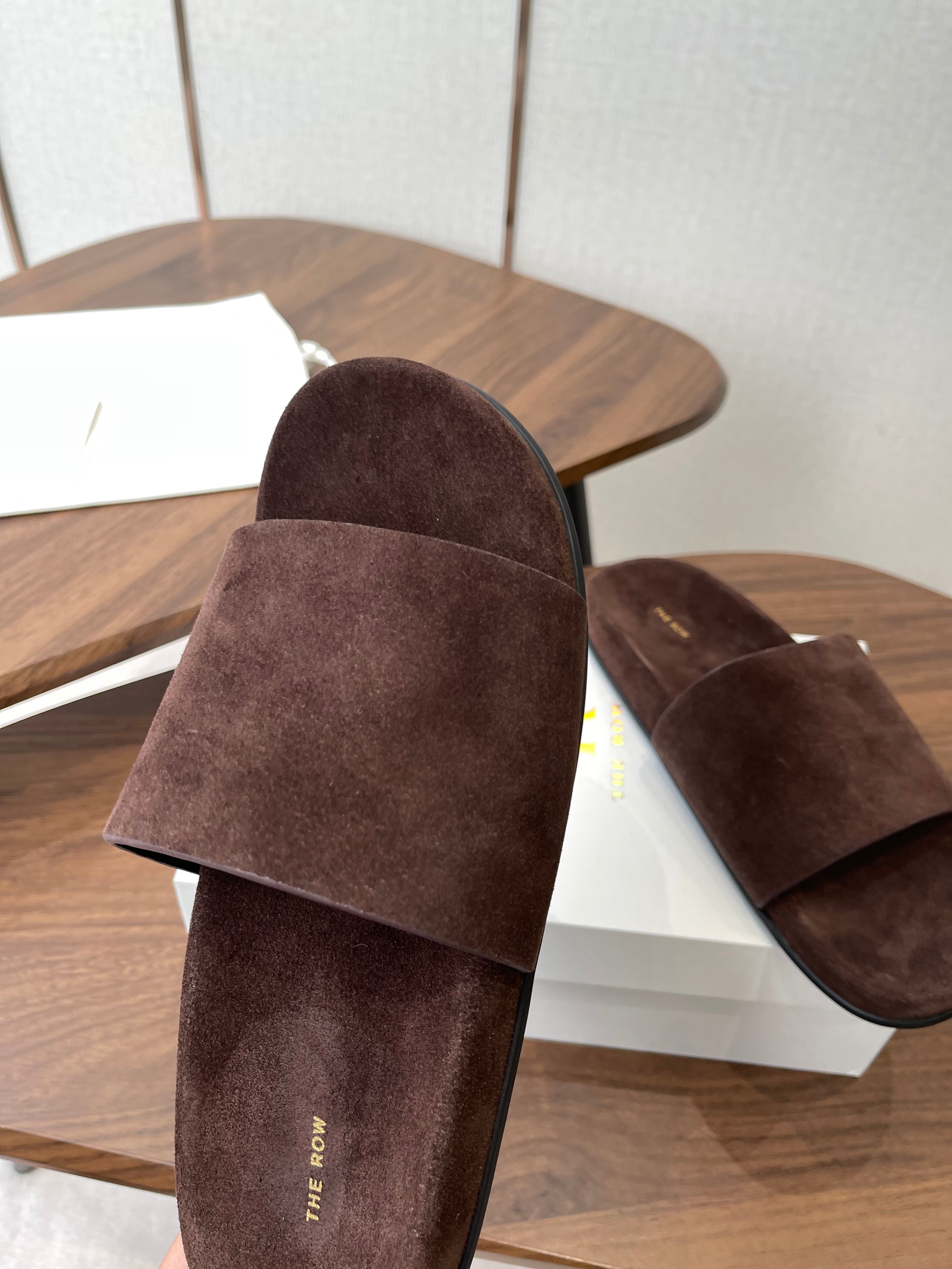 THE ROW 26S SLIDE SANDALS IN CHOCOLATE BROWN SUEDE