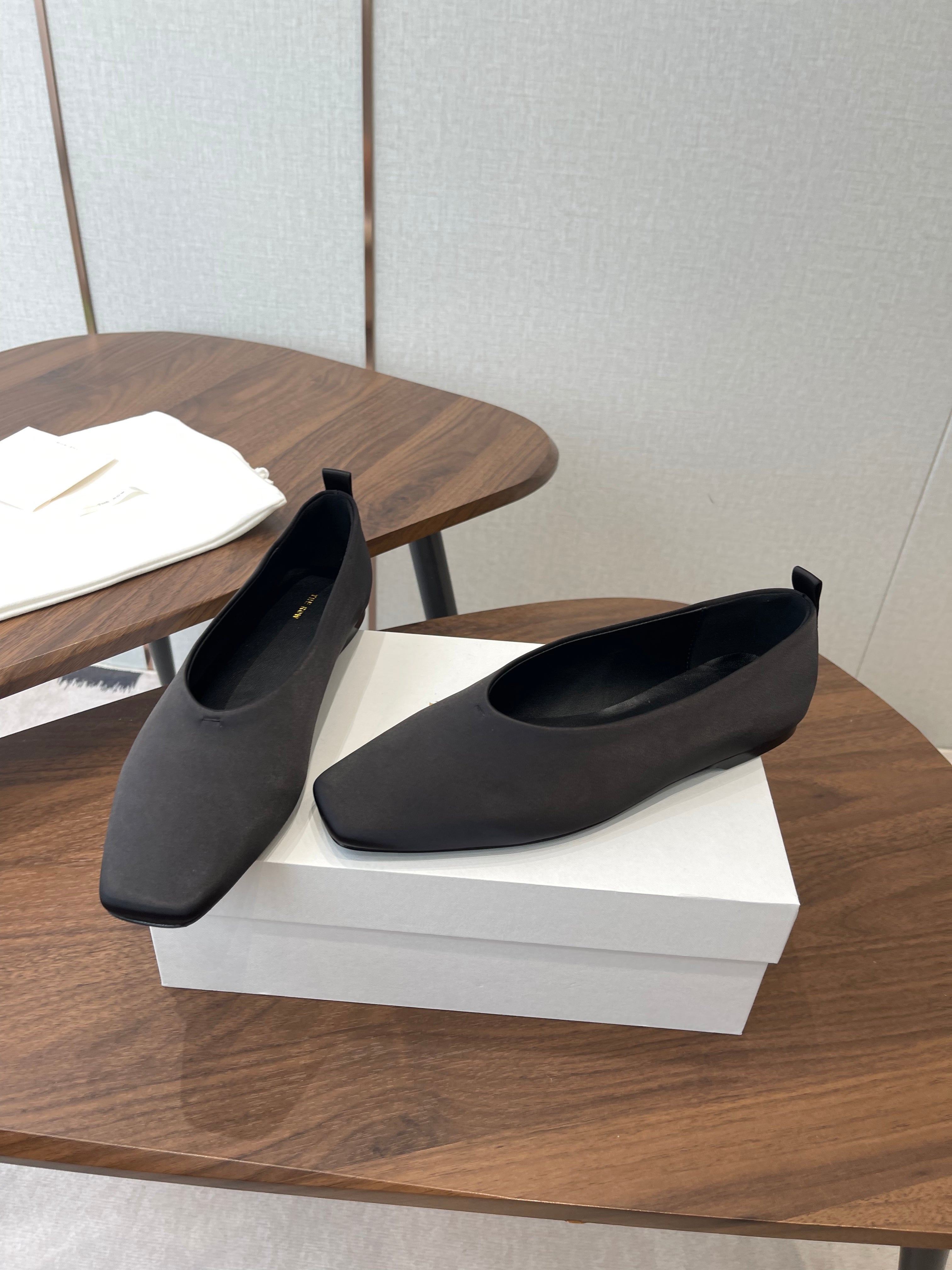THE ROW 26S SQUARE TOE BALLET FLATS IN BLACK SATIN