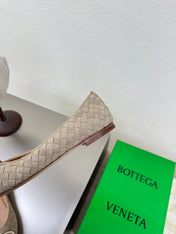 BALLET FLAT IN LIGHT BROWN INTRECCIATO SUEDE WITH BOW
