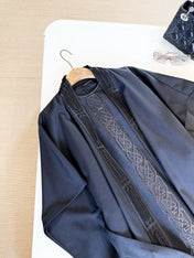 HERMES 25S SEQUIN-EMBROIDERED KNIT CAPE 319