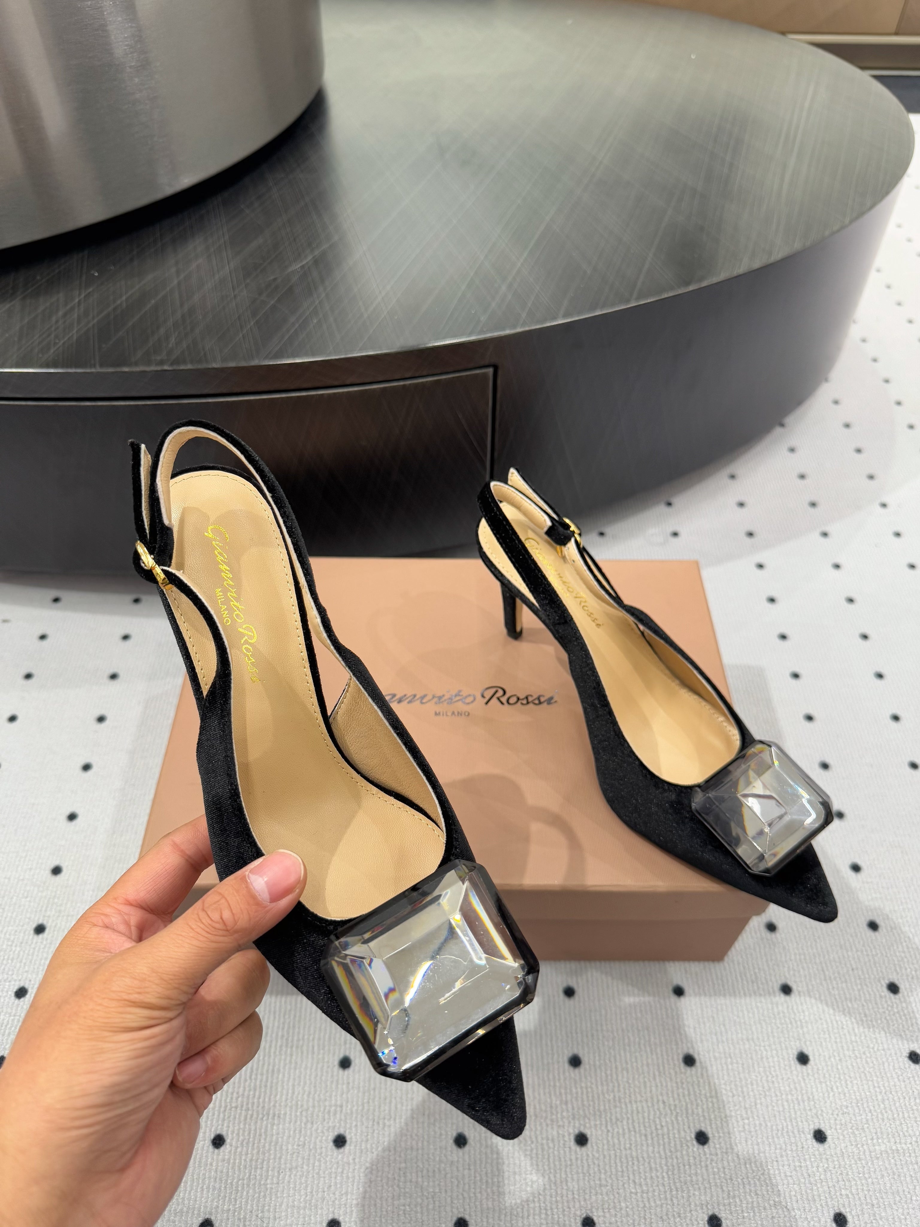 GIANVITO ROSSI 26S HIGH-HEEL SLINGBACKS 85 MM IN BLACK VELVET