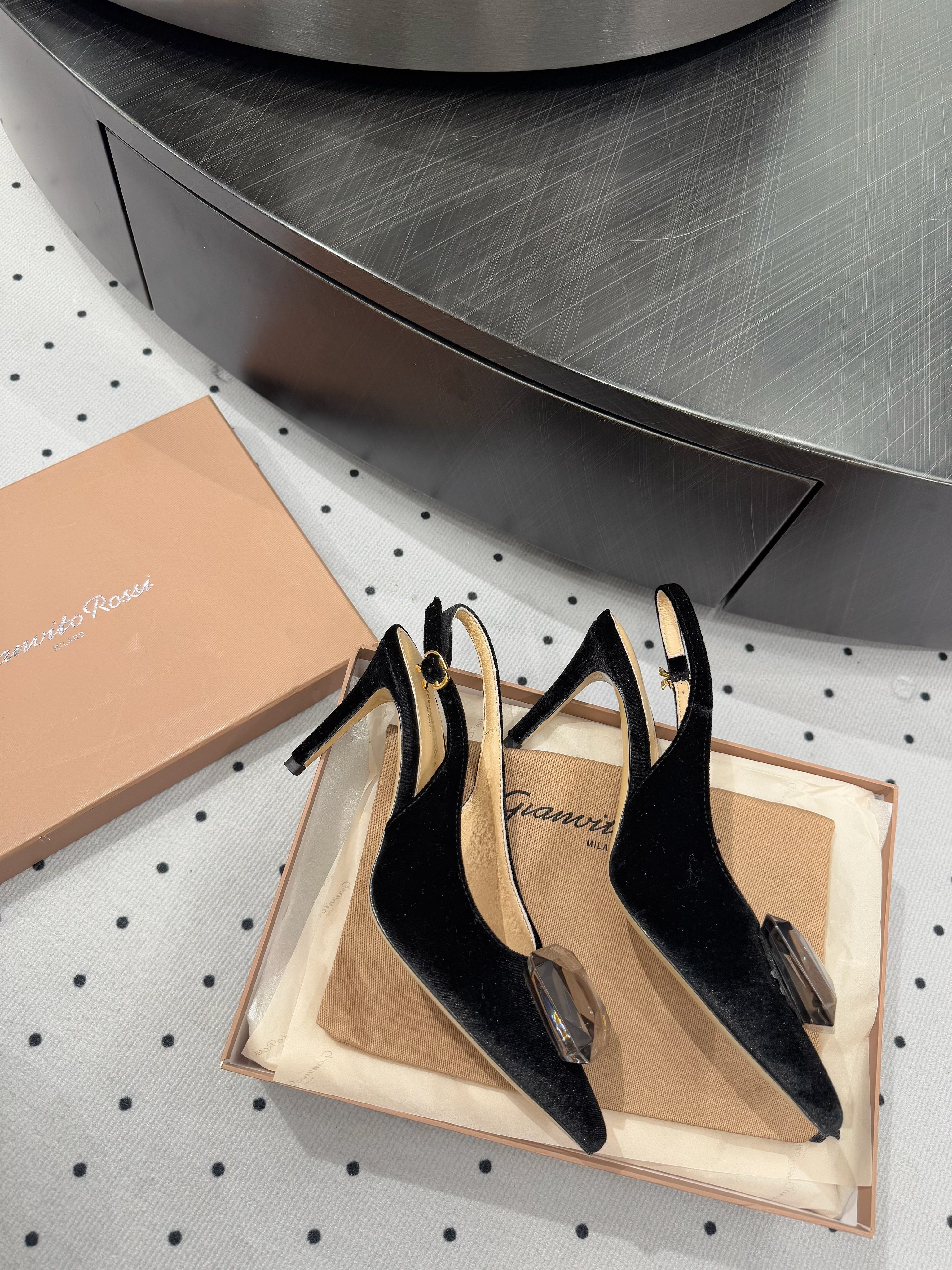 GIANVITO ROSSI 26S HIGH-HEEL SLINGBACKS 85 MM IN BLACK VELVET