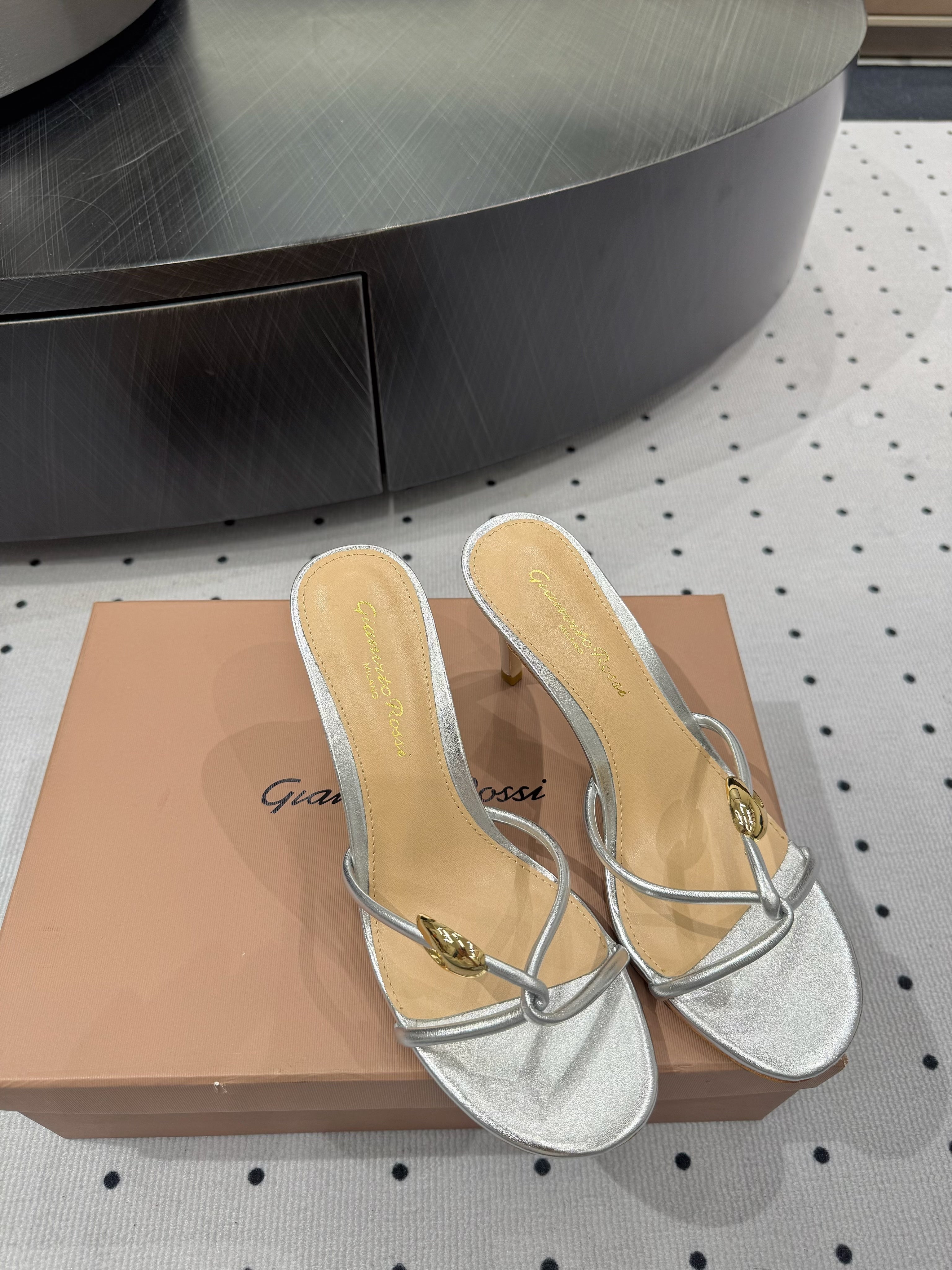 GIANVITO ROSSI 26S STRAPPY HEEL SANDALS 80 MM IN SILVER LAMBSKIN