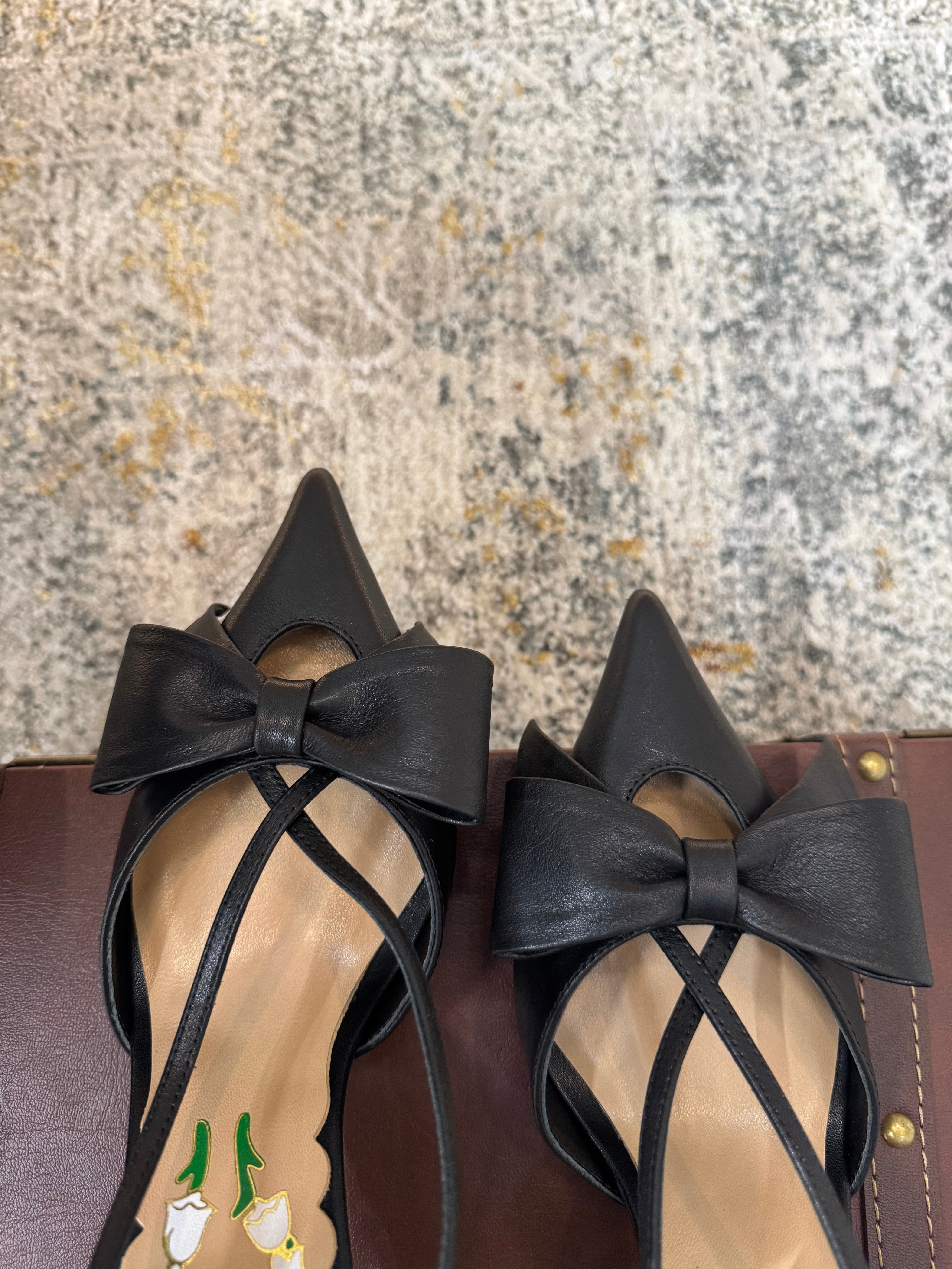 VLTN HIGH HEEL 25S 80 MM IN BLACK CALFSKIN WITH BOW