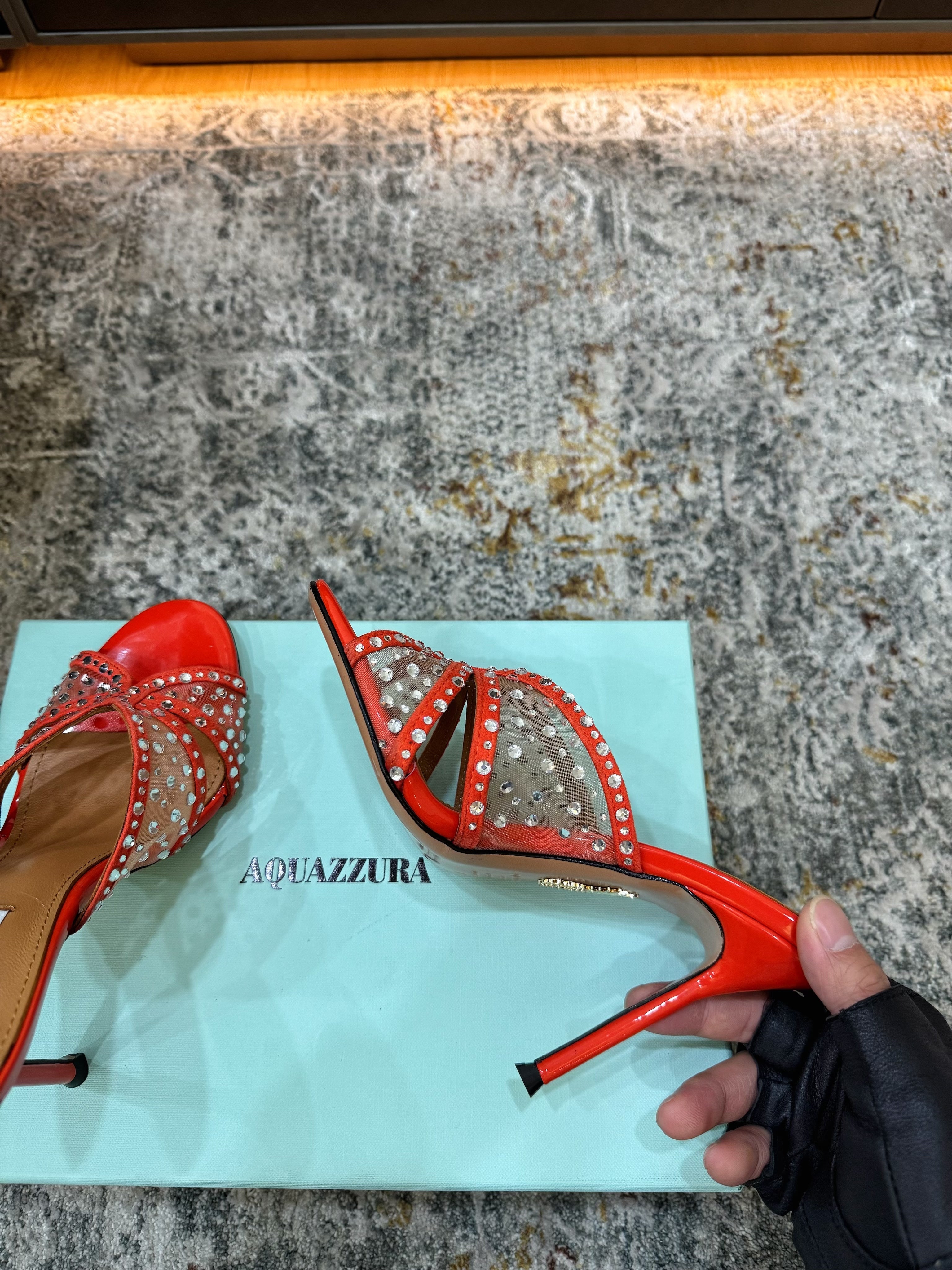 AQUAZZURA 26S HIGH-HEEL SANDALS 105 MM IN RED PATENT CALFSKIN AND MESH