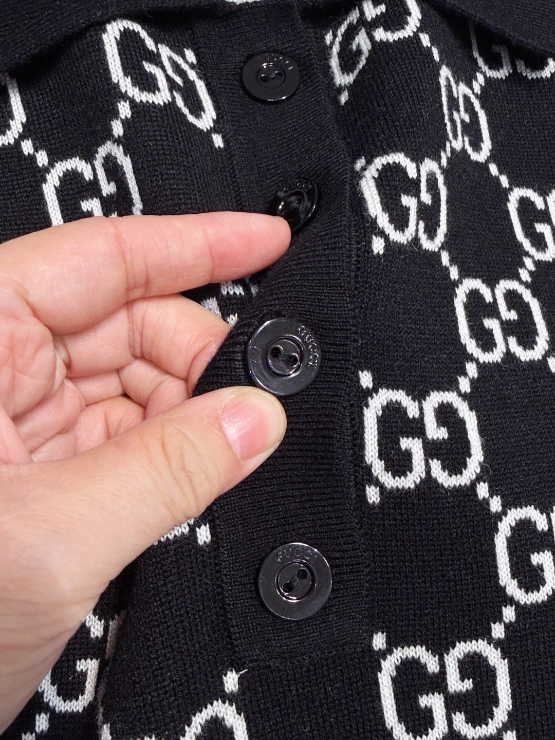 GUCCI 26S SHORT-SLEEVE KNIT POLO SHIRT 248