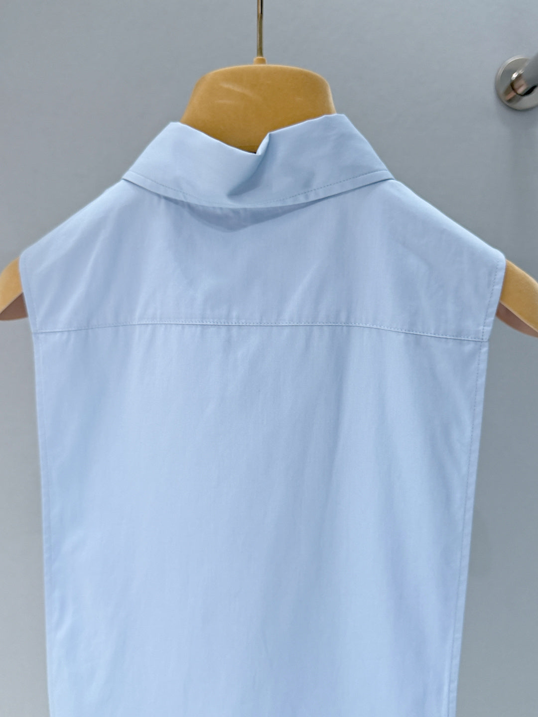 MIUMIU 26S SLEEVELESS SHIRT 905