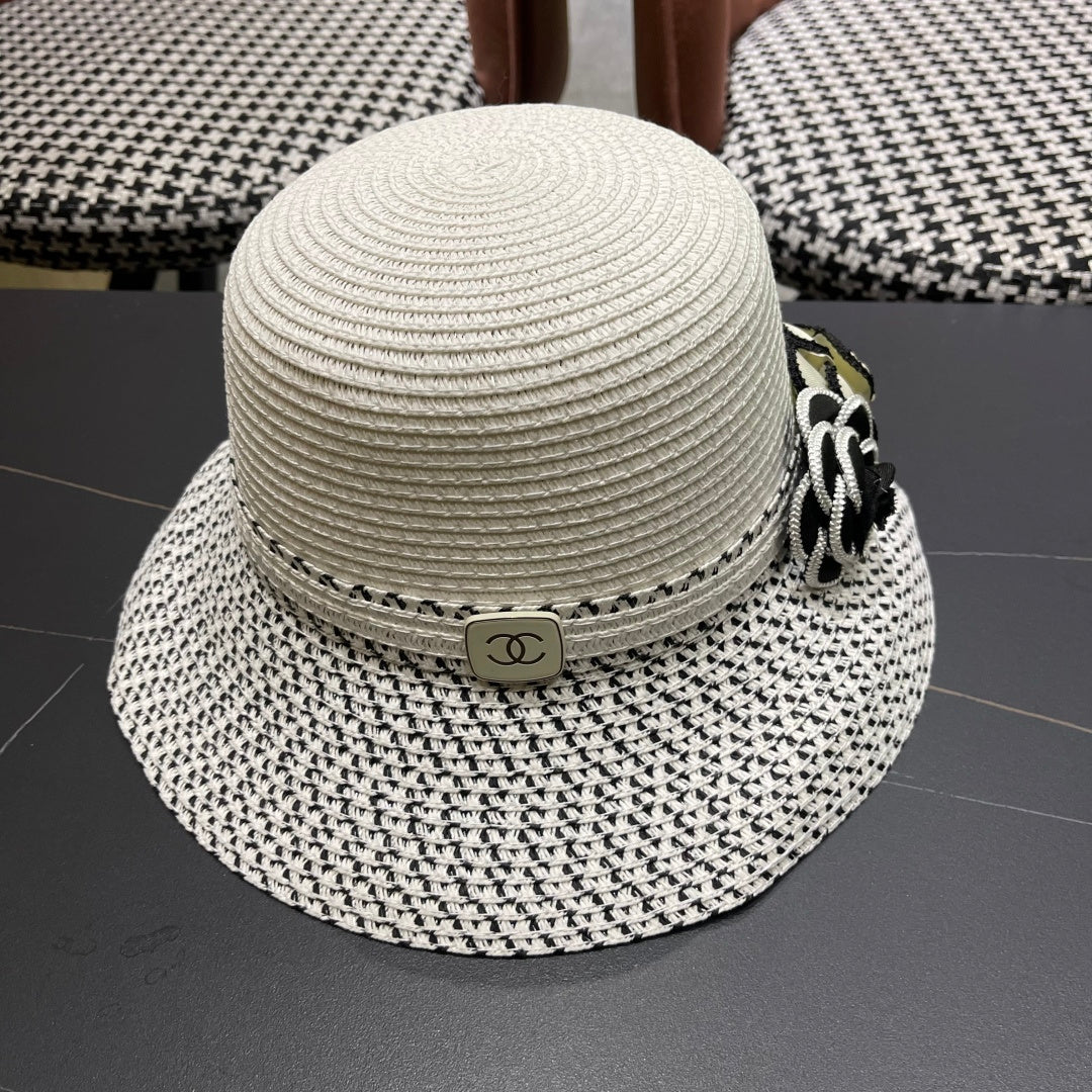 CHANEL 26S FLORAL-EMBELLISHED STRAW HAT 337941
