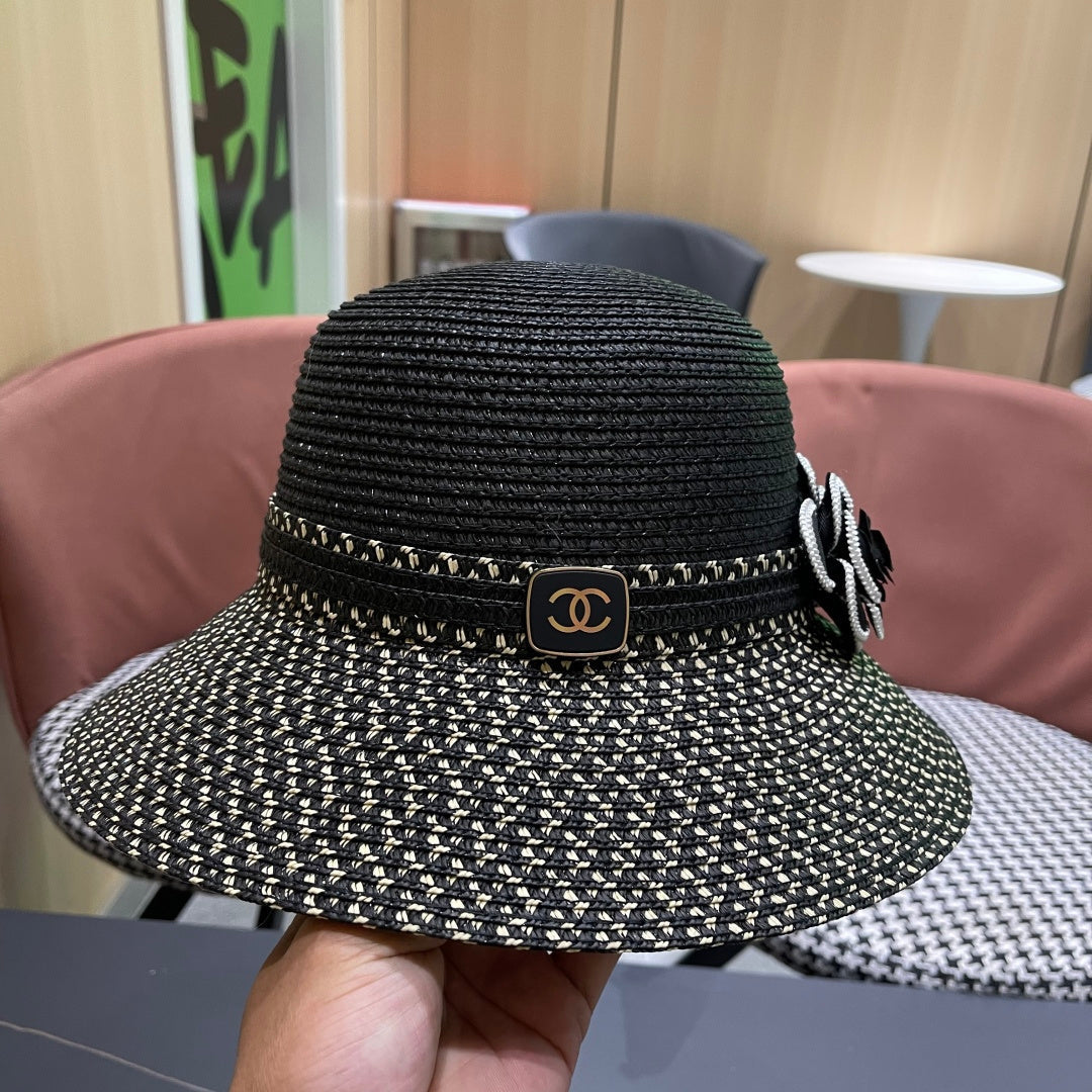 CHANEL 26S FLORAL-EMBELLISHED STRAW HAT 337940