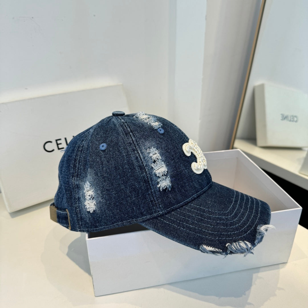 CELINE 26S BASEBALL CAP STYLE 91