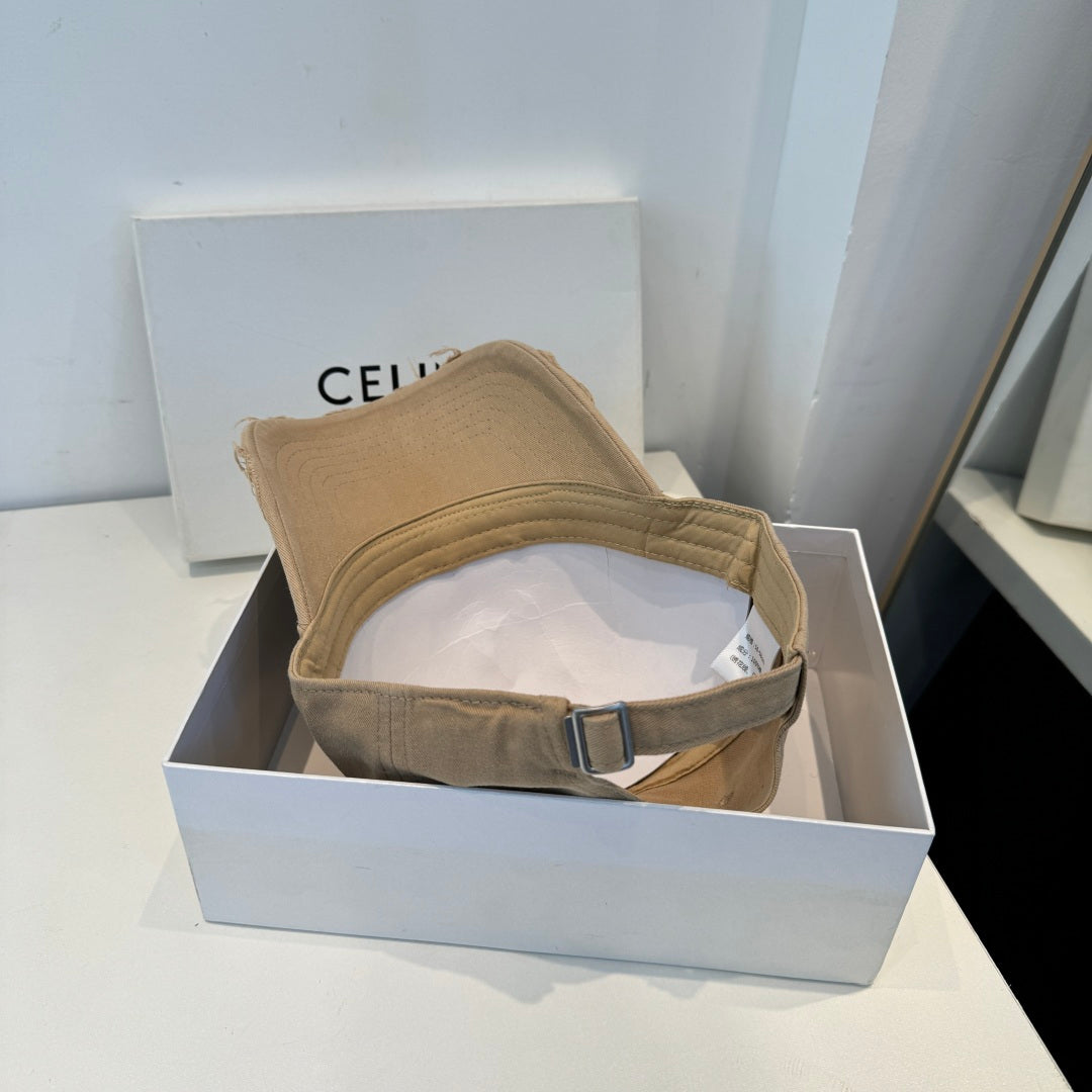 CELINE 26S BASEBALL CAP STYLE 85