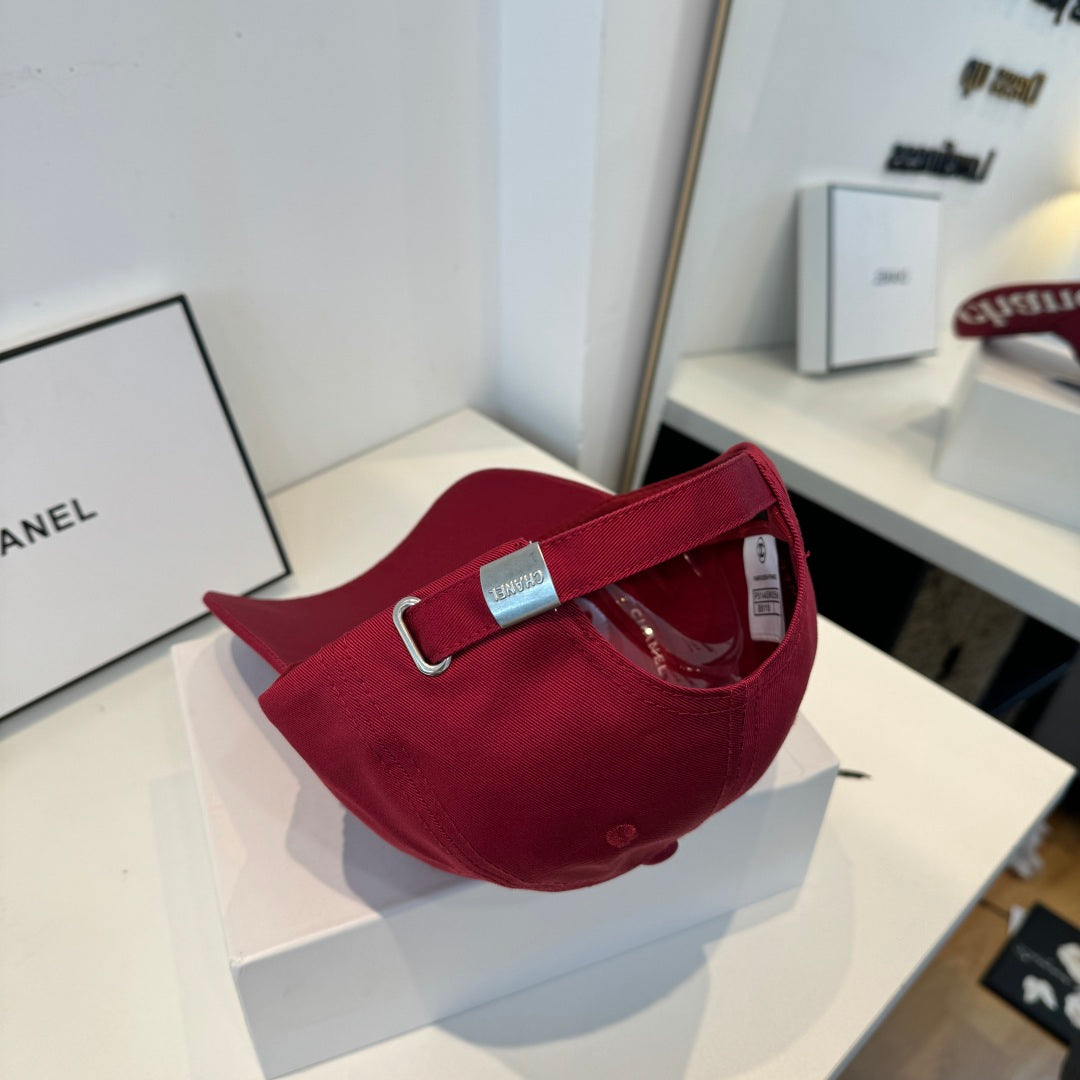 CHANEL 26S BASEBALL CAP 337975