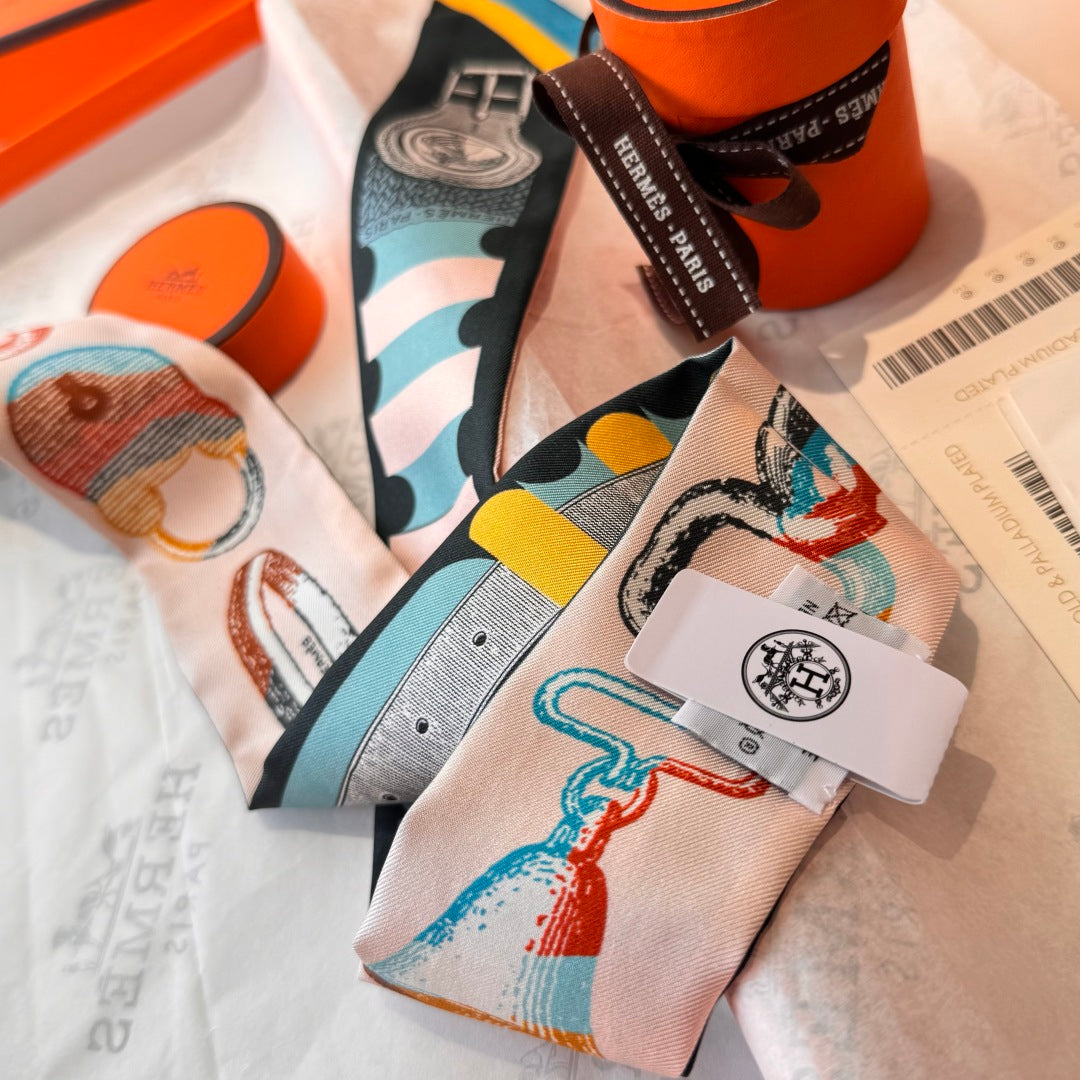 HERMES 25S SCARF 90 IN SILK 854982