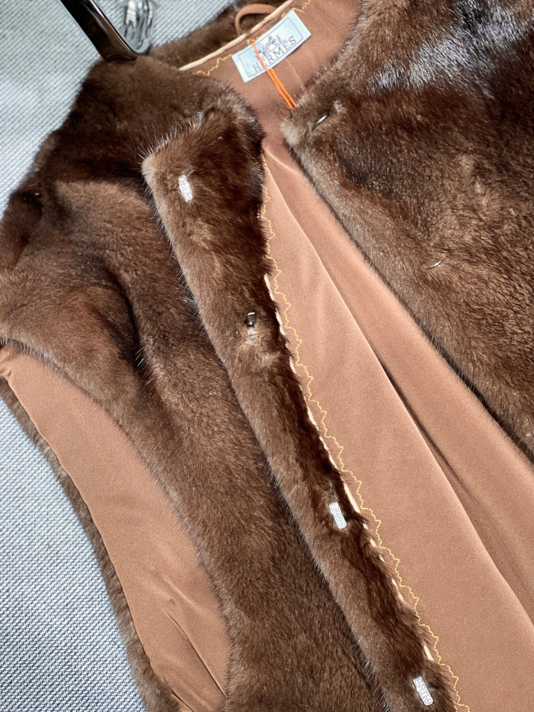 HERMES 25S SLEEVELESS MINK FUR VEST 475
