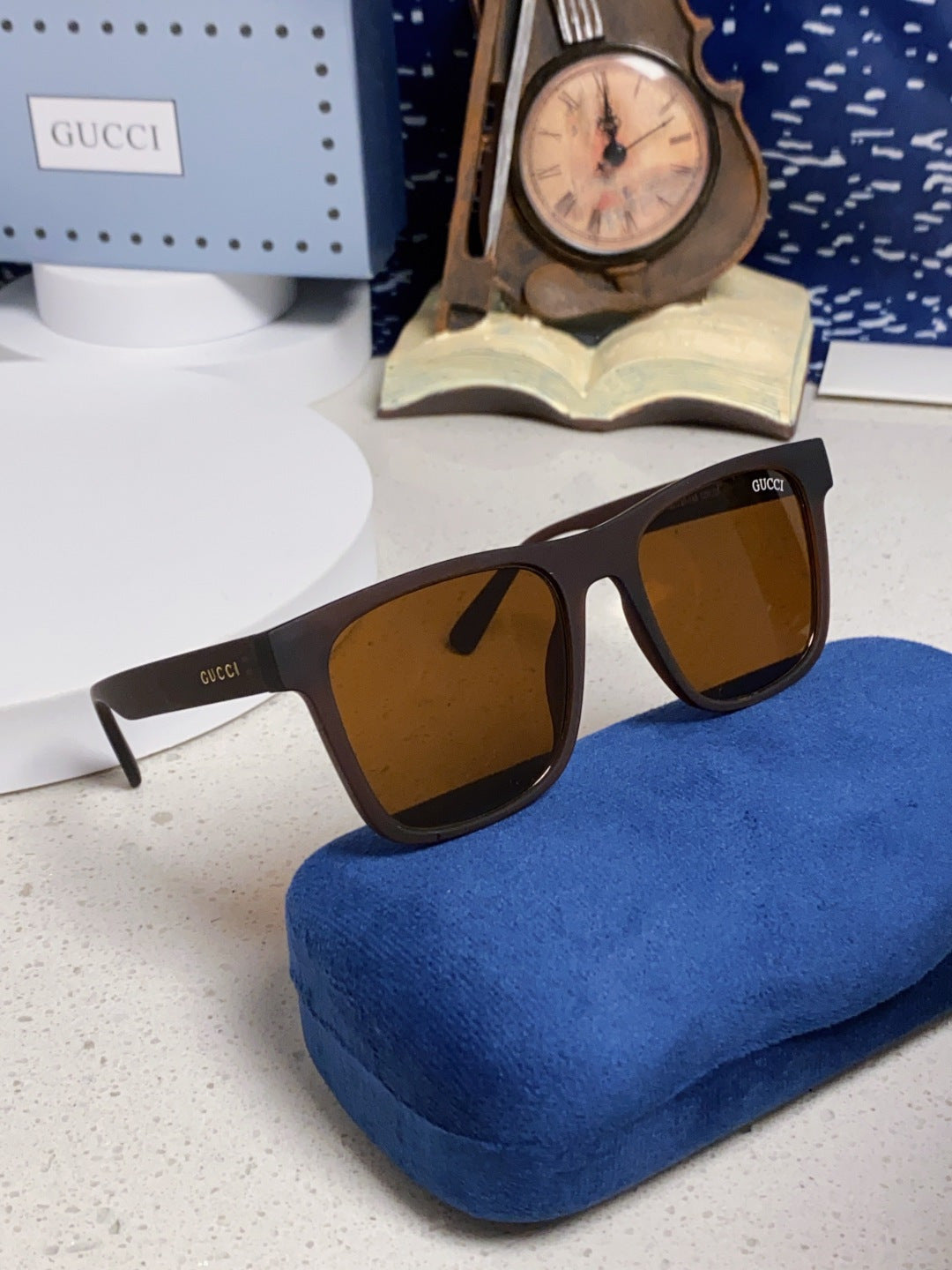 GUCCI 26S SQUARE FRAME IN ACETATE 424642