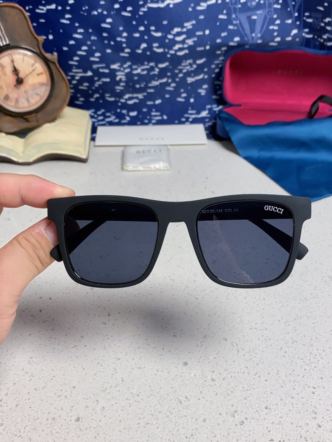 GUCCI 26S SQUARE FRAME IN ACETATE 424643