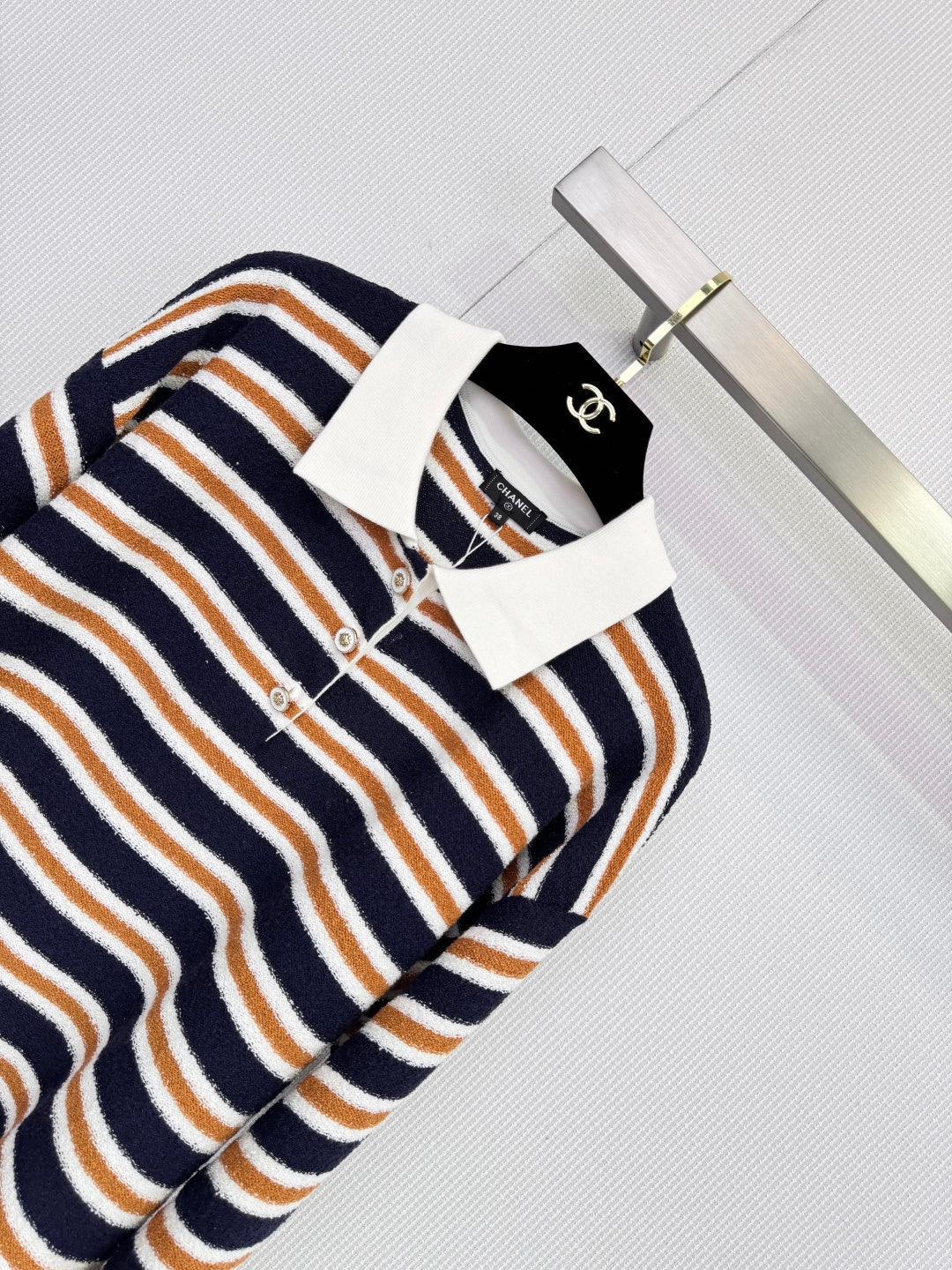 CHANEL 25S KNIT STRIPED POLO 588