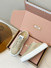 MIUMIU 26S PLATFORM SNEAKERS IN BEIGE CANVAS