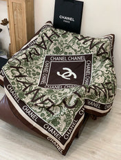CHANEL 25S SCARF 135 CM IN CASHMERE AND SILK 943318
