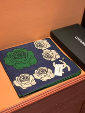 CHANEL 25S SCARF 140 CM IN CASHMERE AND SILK 943338