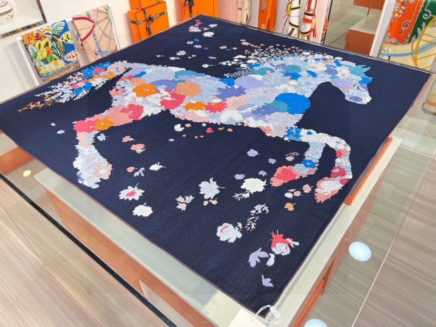 HERMES 26S SCARF 140 IN CASHMERE AND SILK 303342