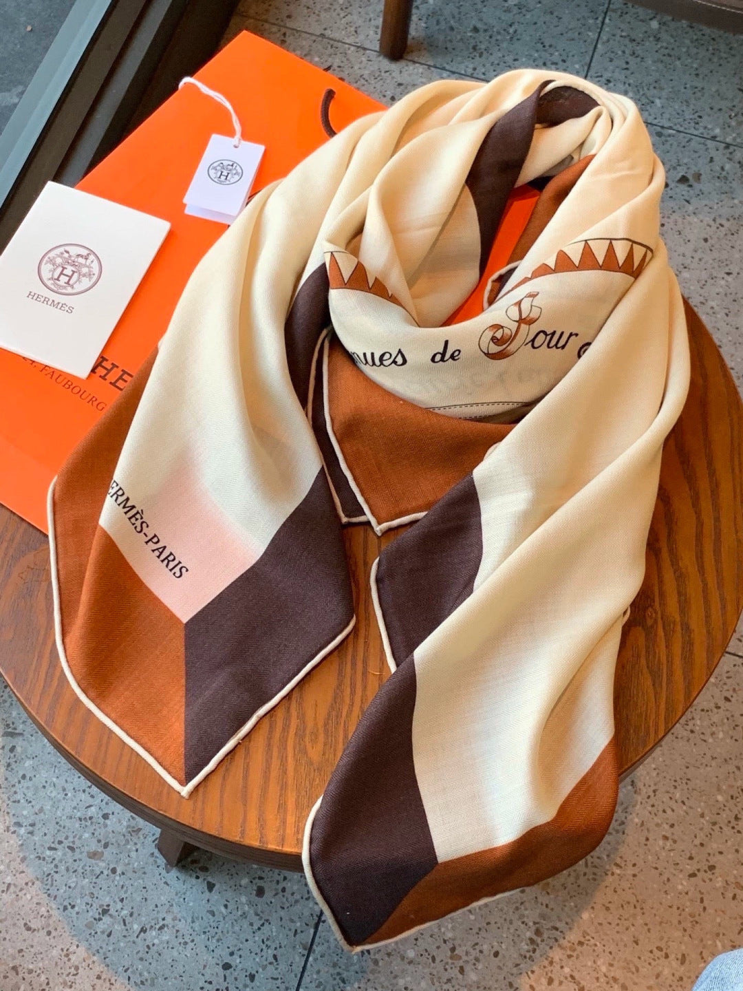 HERMES 26S SCARF 140 IN CASHMERE AND SILK 304243