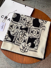CHANEL 26S SCARF 140 IN CASHMERE AND SILK 309373