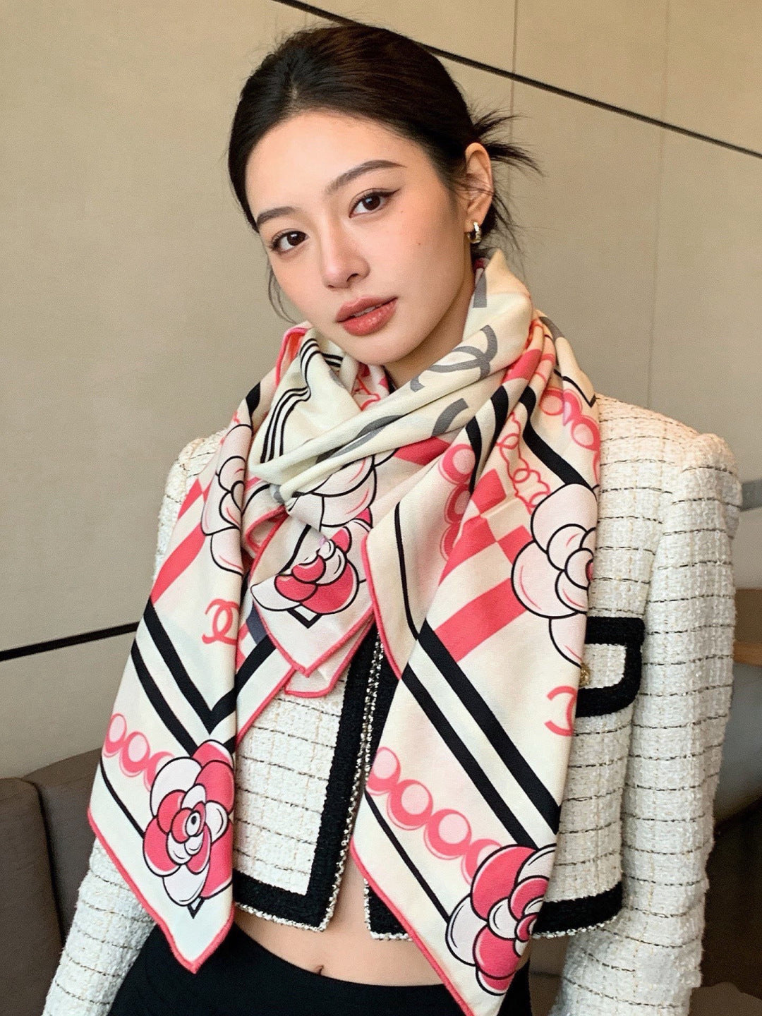CHANEL 26S SCARF 135 IN CASHMERE AND SILK 309894