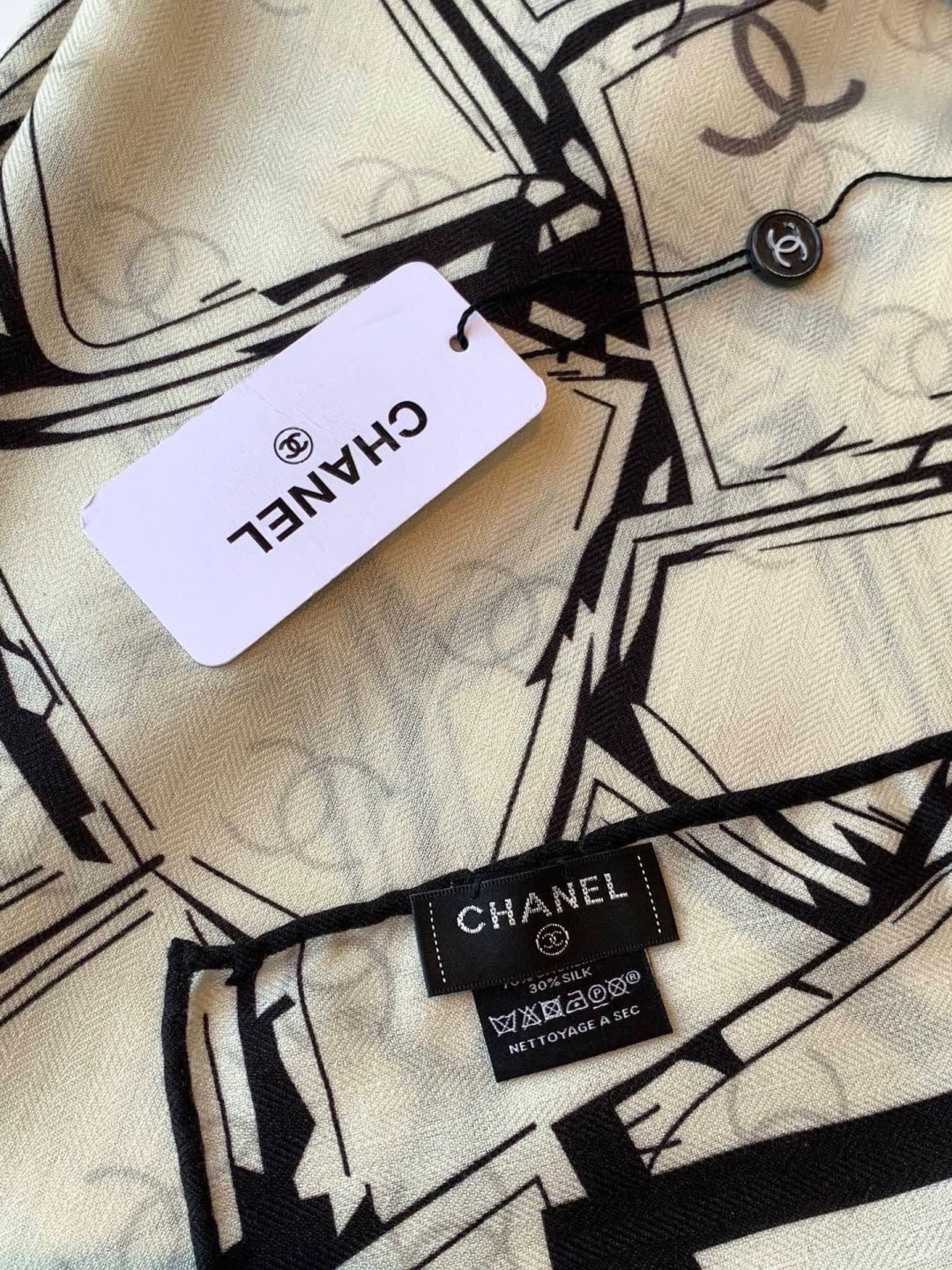 CHANEL 26S SCARF 135 IN CASHMERE AND SILK 309911