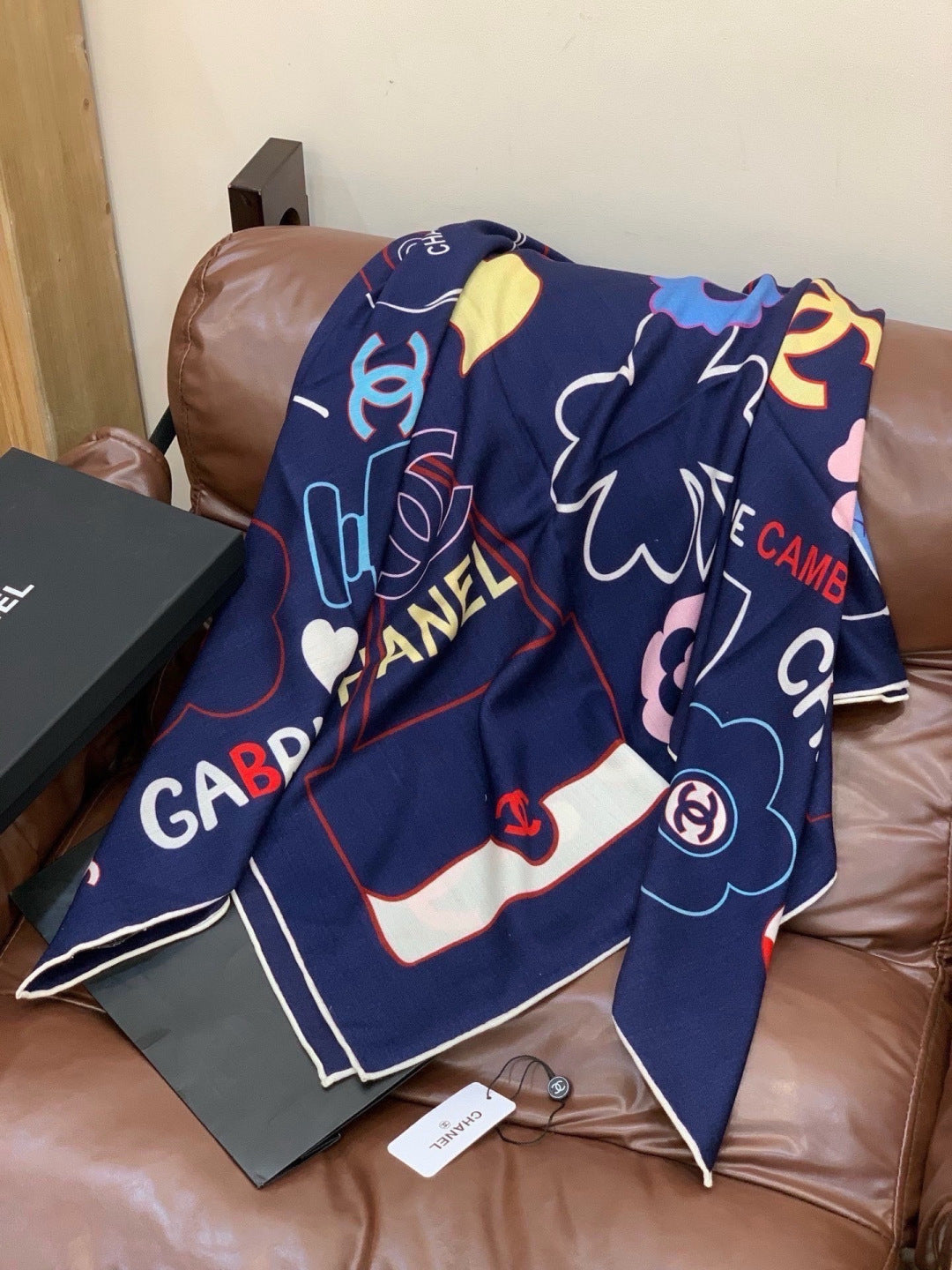 CHANEL 26S SCARF 135 IN CASHMERE AND SILK 309914