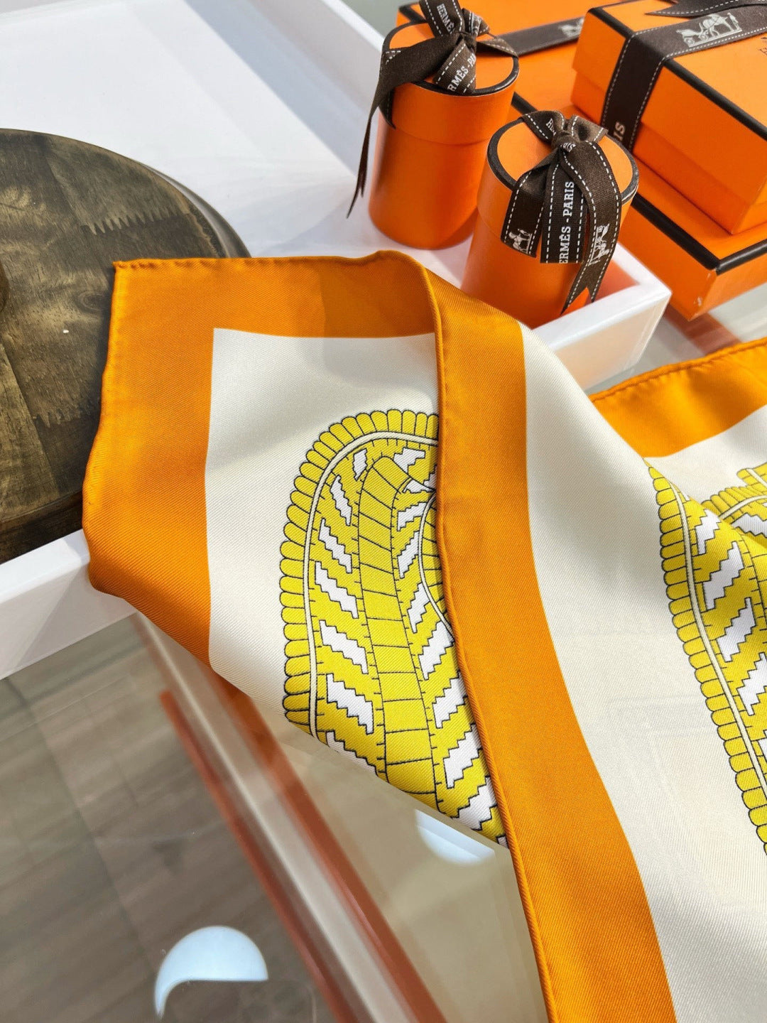 HERMES 26S PRINTED SQUARE SCARF 88 IN SILK 309938