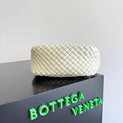 BOTTEGA VENETA 25S COBBLE TOP HANDLE BAG 23 IN IVORY CALFSKIN