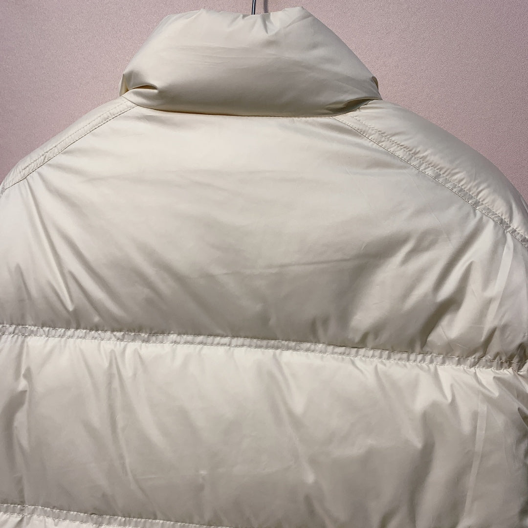 MONCLER 25S DOWN JACKET 351