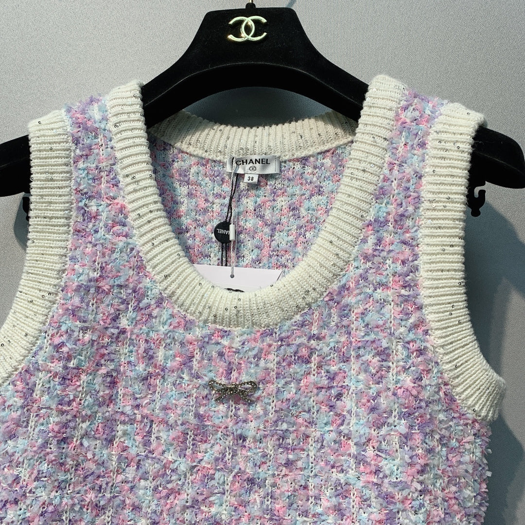 CHANEL 26S SLEEVELESS CREW NECK DRESS 825