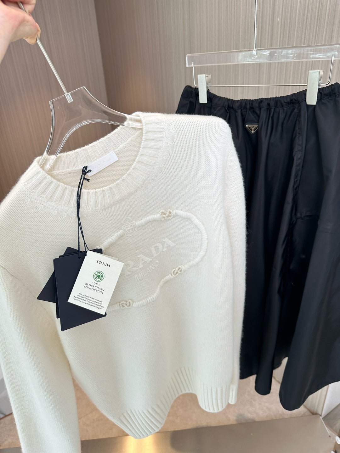 PRADA 25S SWEATER 379