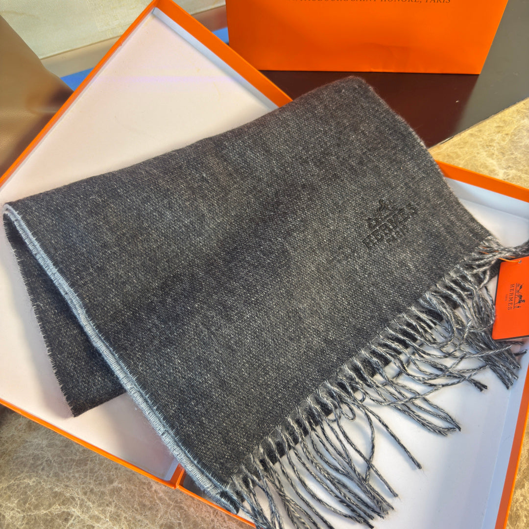HERMES 25S SCARF 180 IN CASHMERE 987739