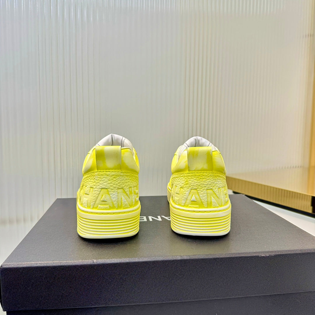 CHANEL 26S LOW-TOP SNEAKERS IN LIGHT YELLOW CALFSKIN
