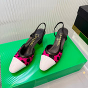 CHANEL 26S HIGH-HEEL SLINGBACKS 50 MM IN WHITE PATENT CALFSKIN WITH DARK PINK PONY HAIR