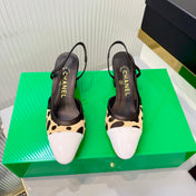 CHANEL 26S HIGH-HEEL SLINGBACKS 50 MM IN WHITE PATENT CALFSKIN WITH LIGHT YELLOW PONY HAIR