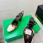 CHANEL 26S HIGH-HEEL SLINGBACKS 70 MM IN WHITE PATENT CALFSKIN WITH LIGHT YELLOW PONY HAIR