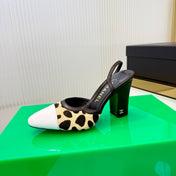 CHANEL 26S HIGH-HEEL SLINGBACKS 70 MM IN WHITE PATENT CALFSKIN WITH LIGHT YELLOW PONY HAIR