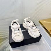 CHANEL 26S VELCRO SNEAKERS IN WHITE CALFSKIN WITH BOW