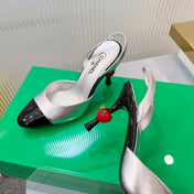 CHANEL 26S SLINGBACK POINTED-TOE HEELS 95 MM IN SILVER LAMBSKIN WITH BLACK CAP TOE
