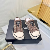 CHANEL 26S MULE SNEAKERS IN BROWN DIAMOND-PATTERNED WOVEN DENIM FABRIC