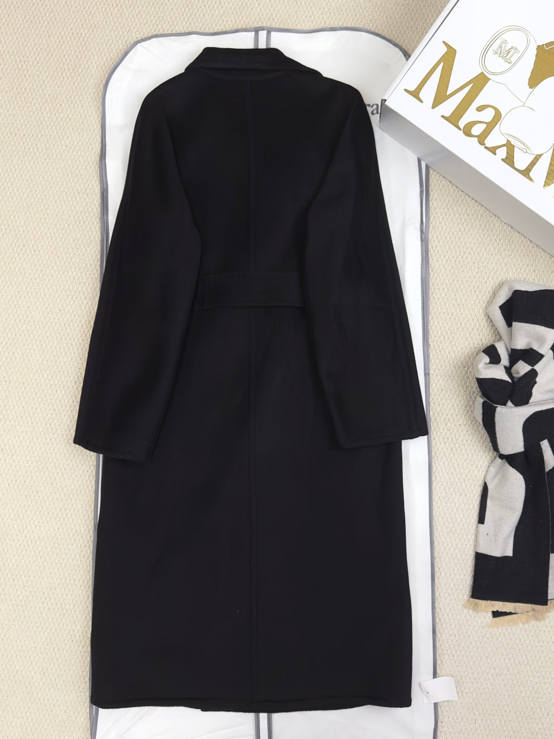 MAX MARA 25S DOUBLE-BREASTED COAT 184