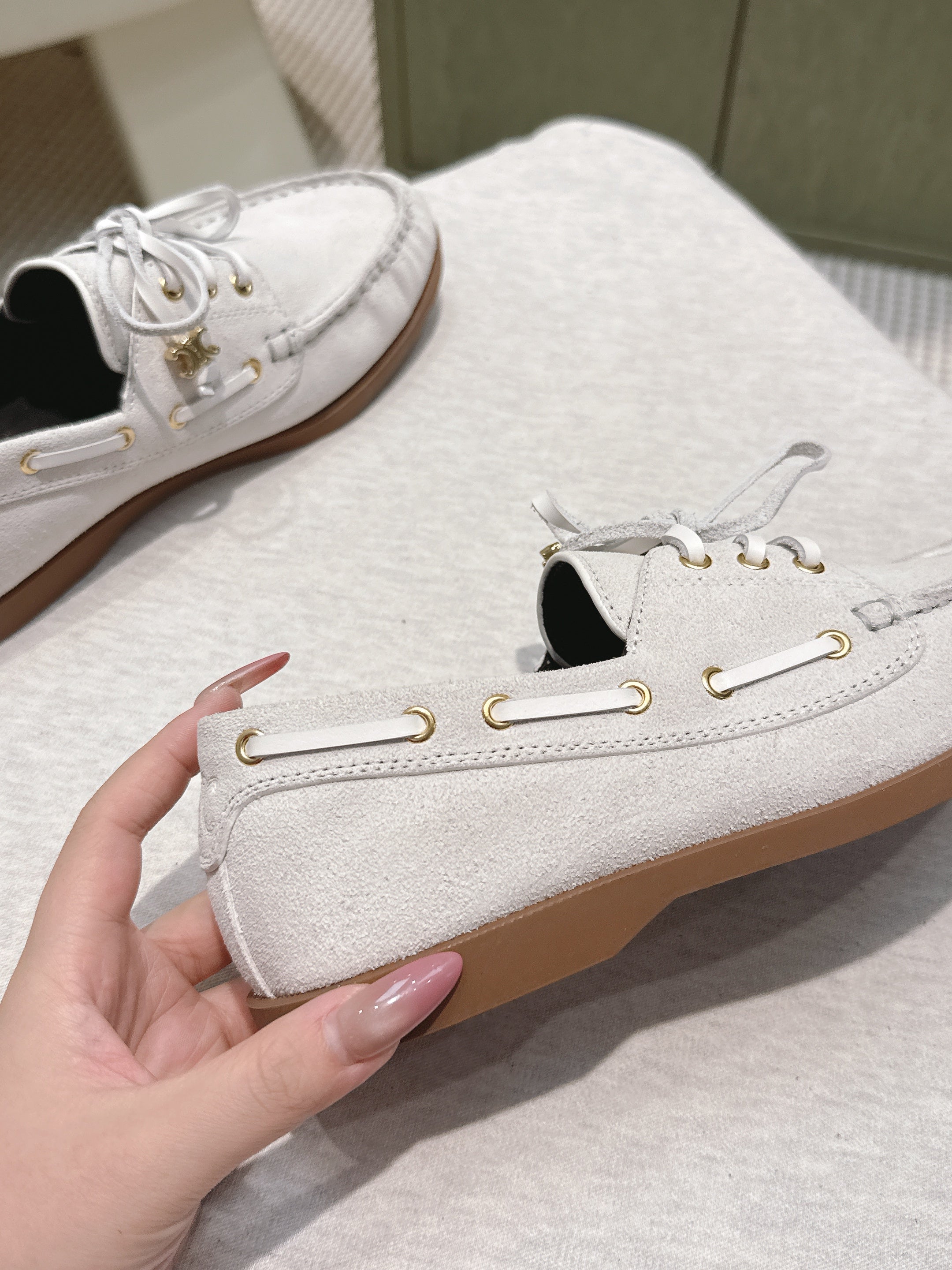 CELINE 26S LACE-UP LOAFERS IN OFF-WHITE BEIGE SUEDE